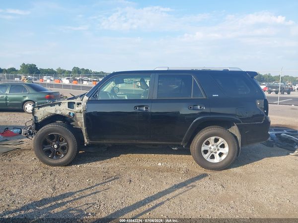 2016 TOYOTA 4RUNNER SR5