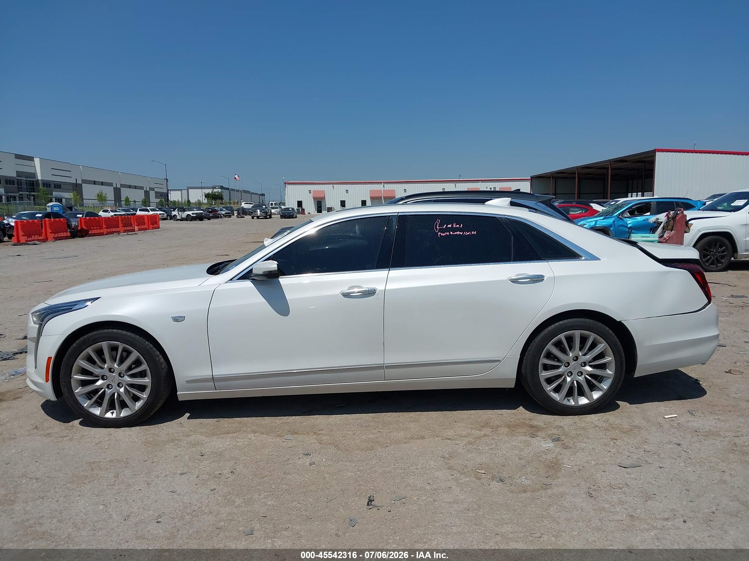 2019 CADILLAC CT6 LUXURY