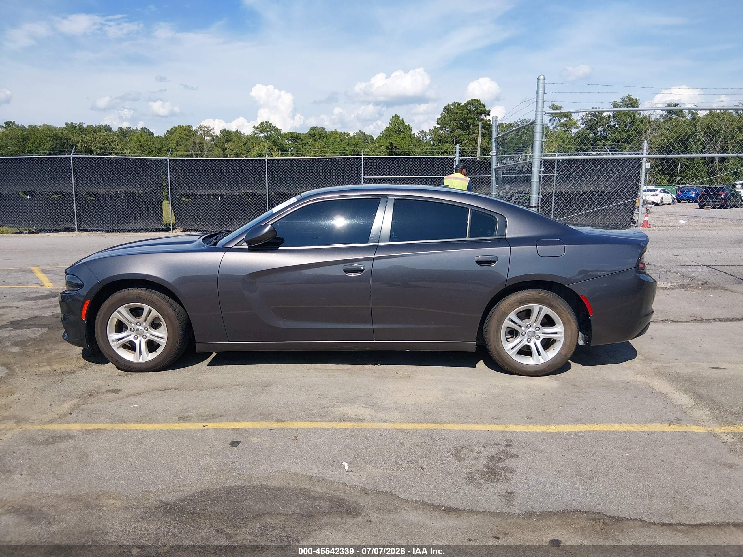 2022 DODGE CHARGER SXT RWD