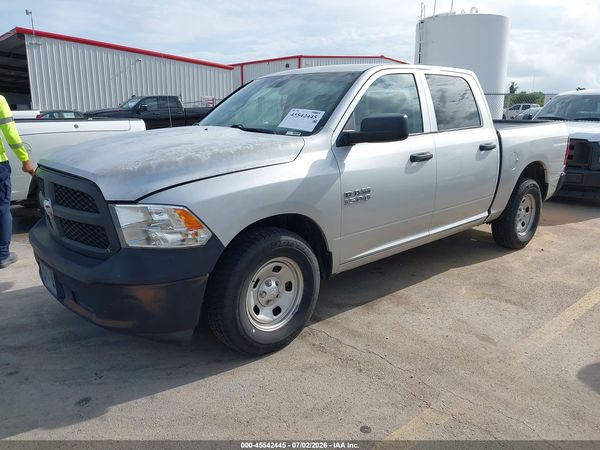 2018 RAM 1500 TRADESMAN  4X2 5'7 BOX