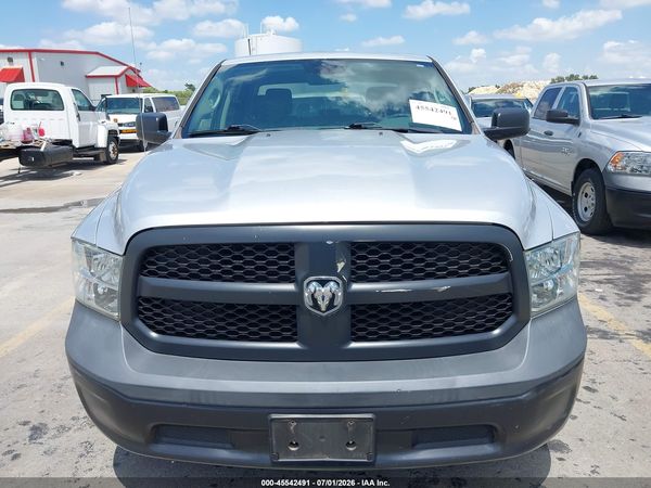 2018 RAM 1500 TRADESMAN  4X2 5'7 BOX