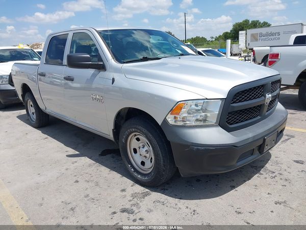 2018 RAM 1500 TRADESMAN  4X2 5'7 BOX