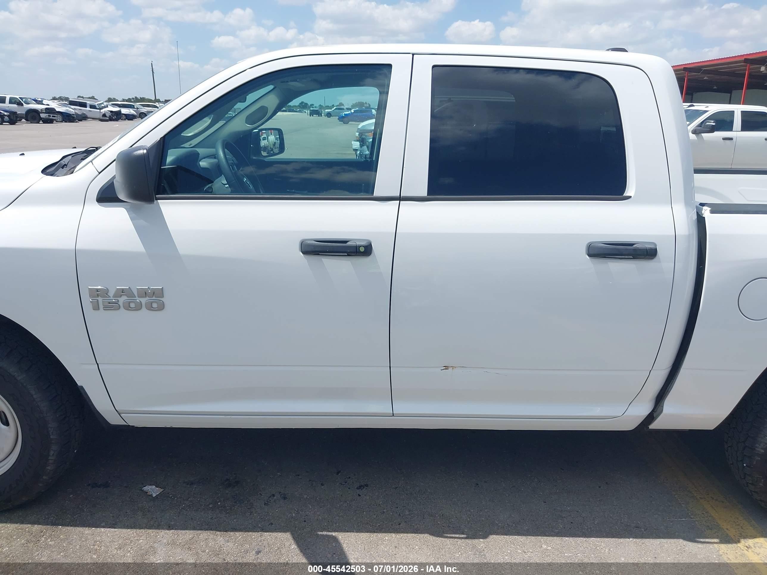 2018 RAM 1500 TRADESMAN  4X4 5'7 BOX