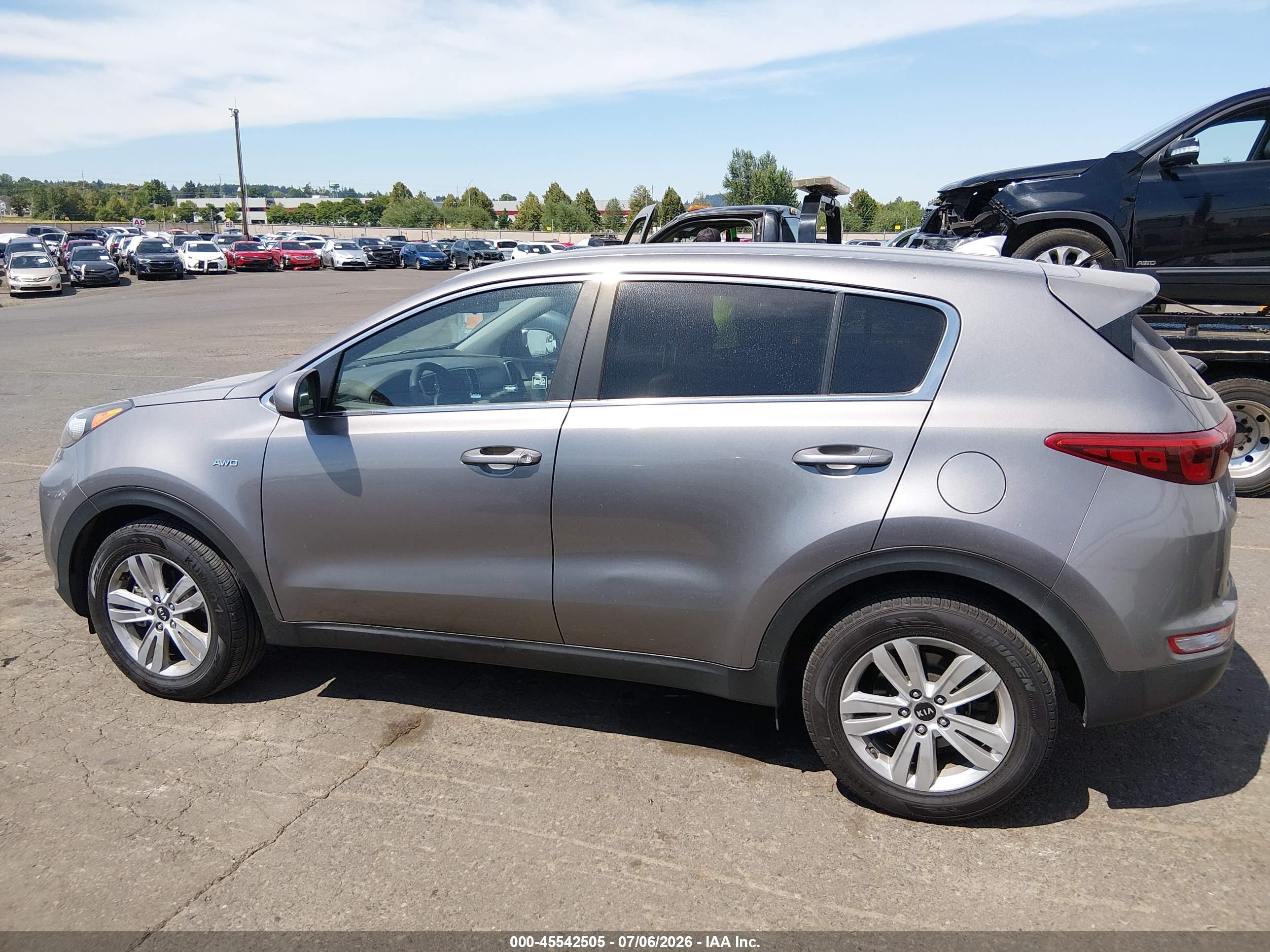 2018 KIA SPORTAGE LX