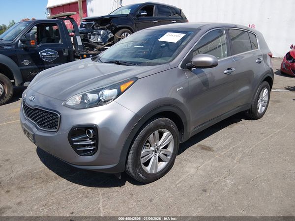 2018 KIA SPORTAGE LX