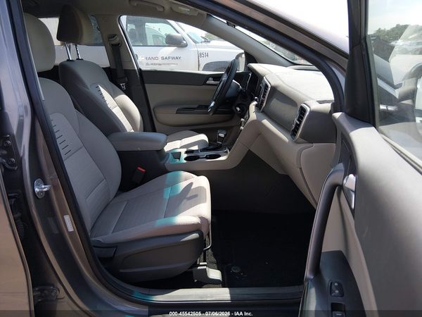 2018 KIA SPORTAGE LX