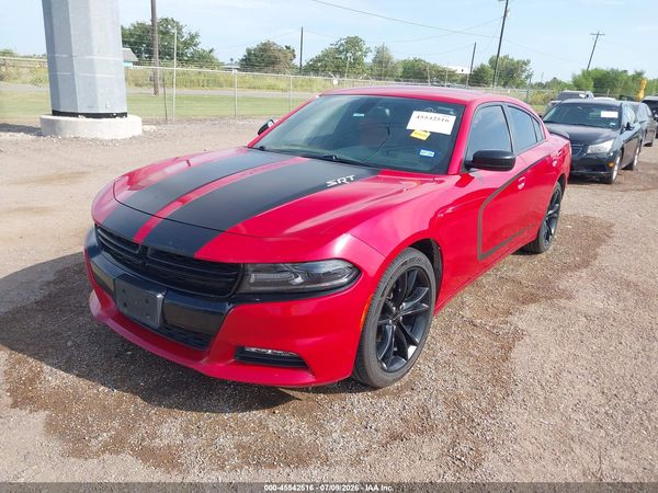 2016 DODGE CHARGER SXT