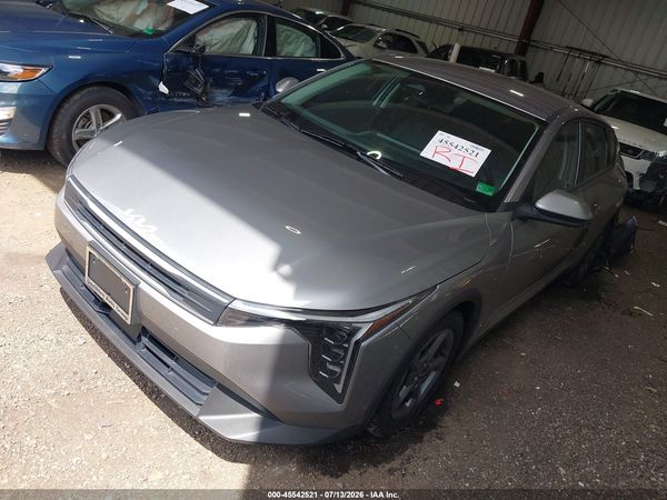 2025 KIA K4 LXS