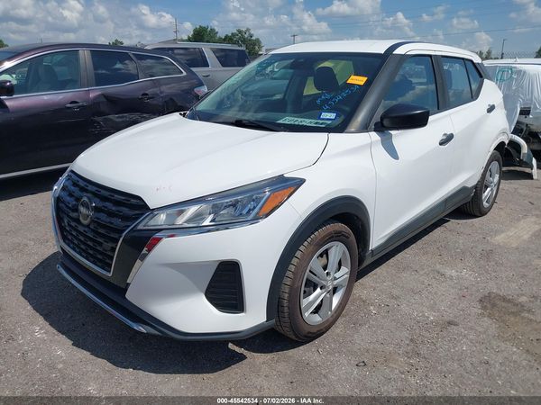 2022 NISSAN KICKS — I2