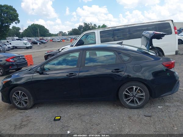 2022 KIA FORTE LXS