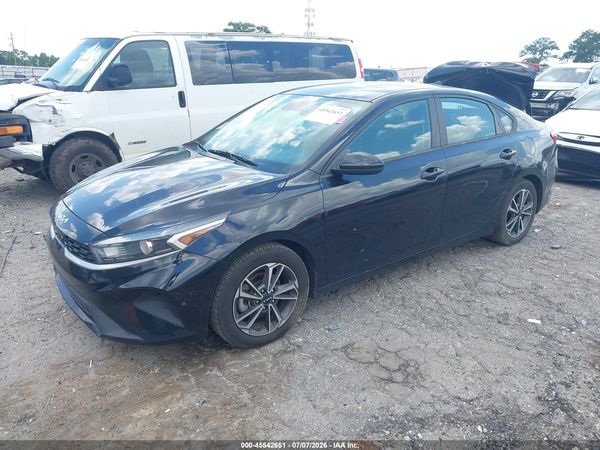 2022 KIA FORTE LXS