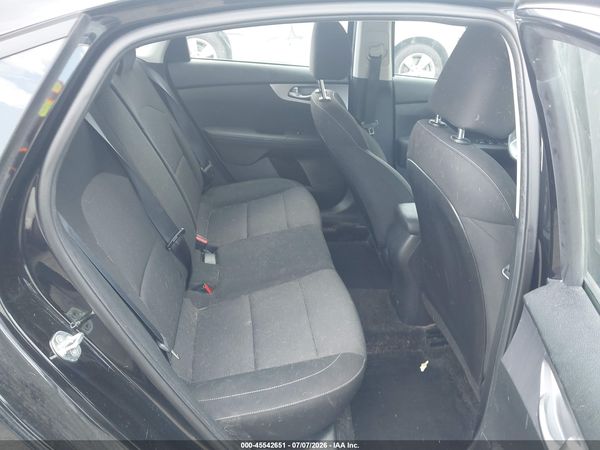 2022 KIA FORTE LXS