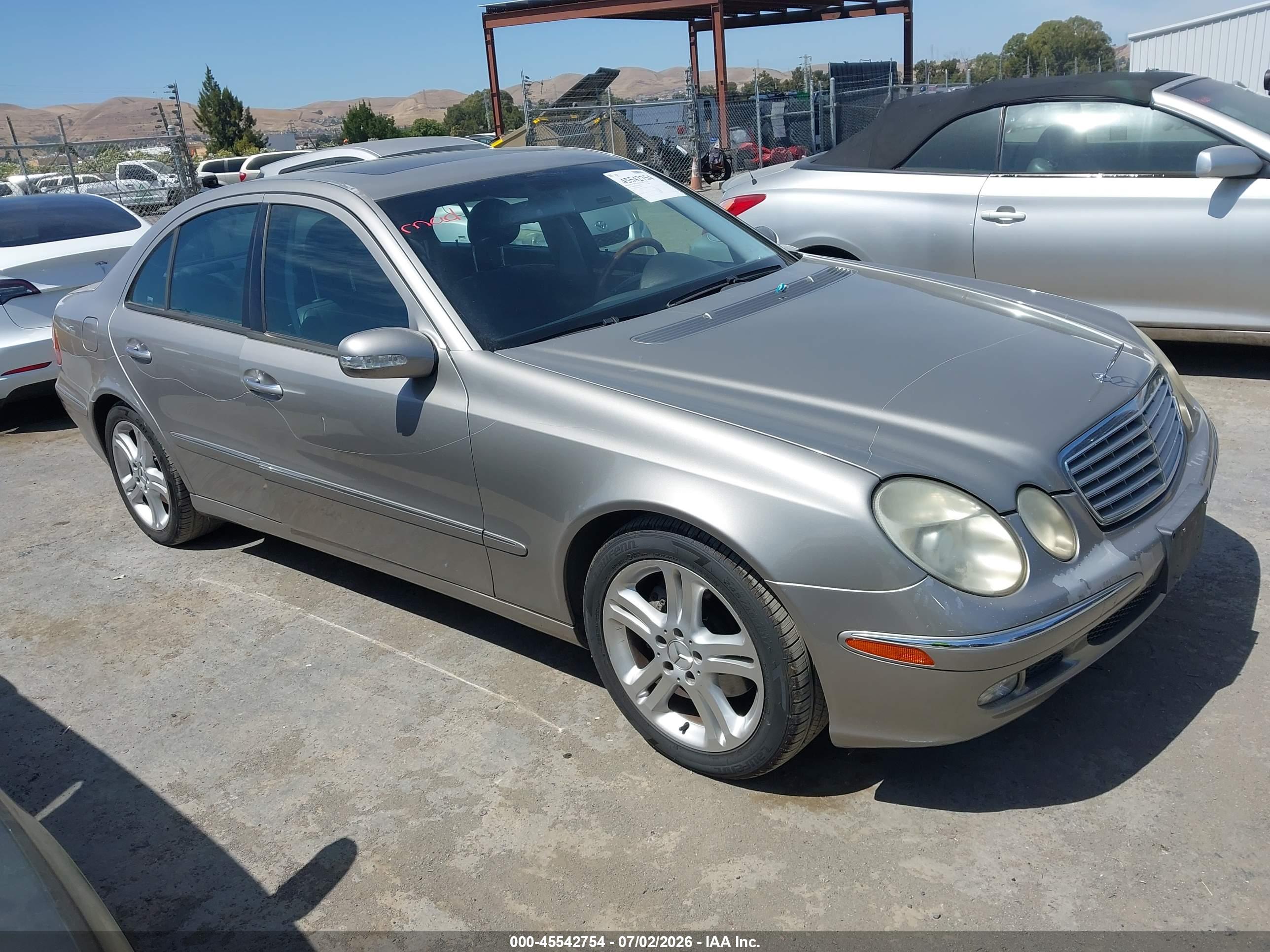 2005 MERCEDES-BENZ E 500 E500