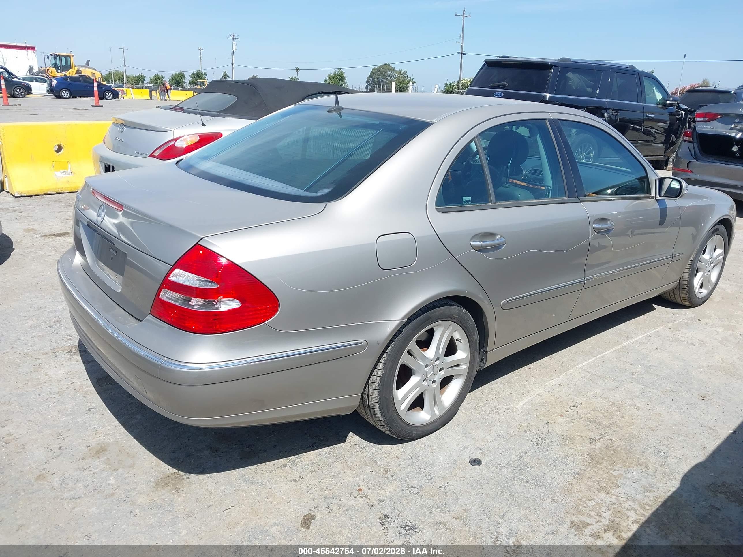 2005 MERCEDES-BENZ E 500 E500
