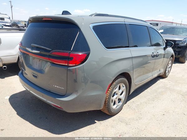 2023 CHRYSLER PACIFICA — I4
