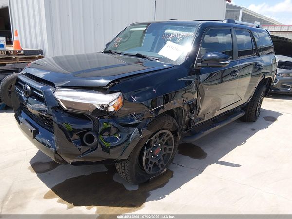 2023 TOYOTA 4RUNNER SR5 PREMIUM
