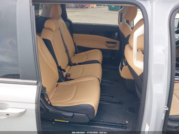 2024 KIA CARNIVAL MPV EX