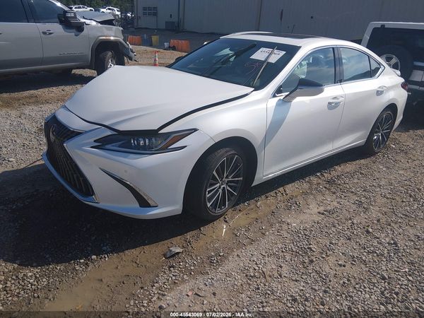 2023 LEXUS ES 300H — I2
