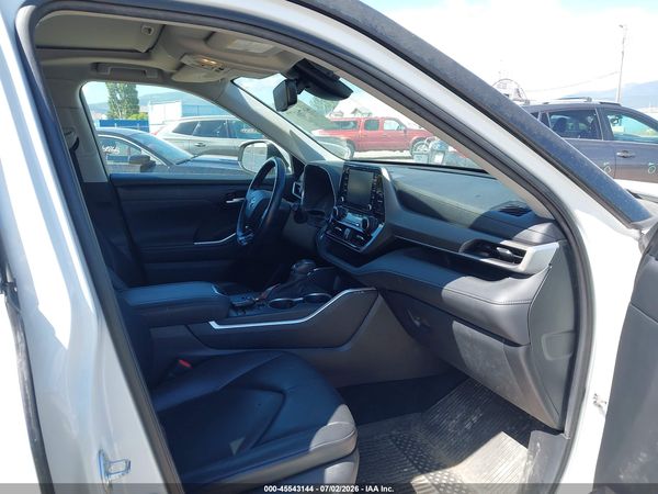 2020 TOYOTA HIGHLANDER HYBRID XLE
