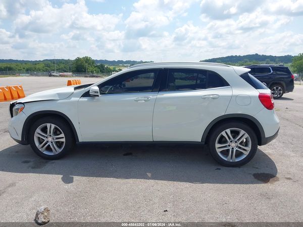 2017 MERCEDES-BENZ GLA 250