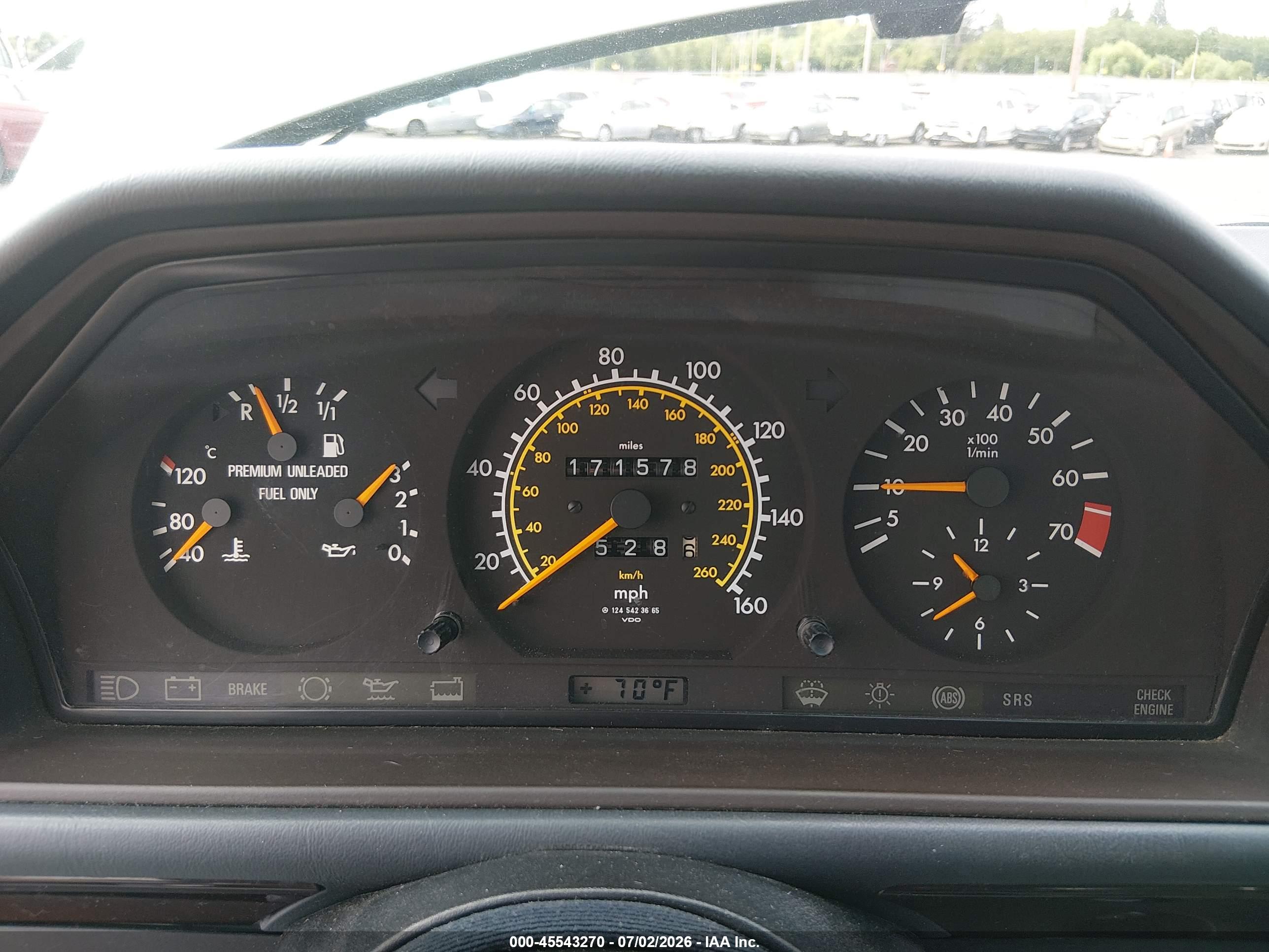 1995 MERCEDES-BENZ E E320 124