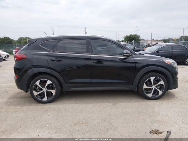 2016 HYUNDAI TUCSON SPORT