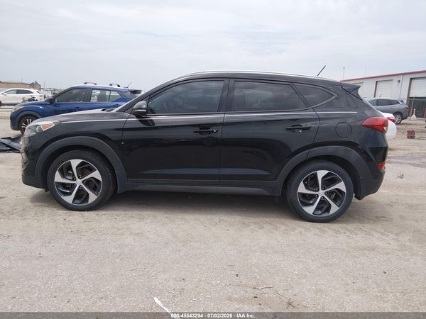 2016 HYUNDAI TUCSON SPORT