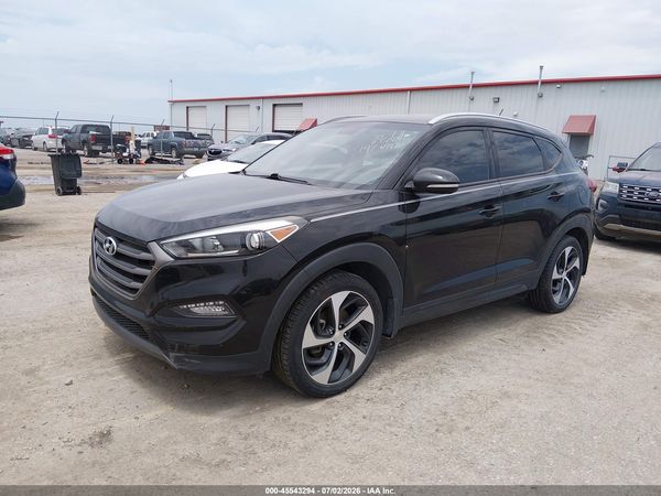 2016 HYUNDAI TUCSON SPORT