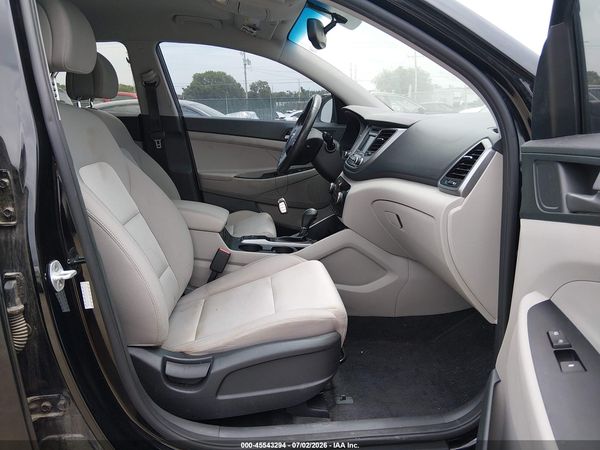 2016 HYUNDAI TUCSON SPORT