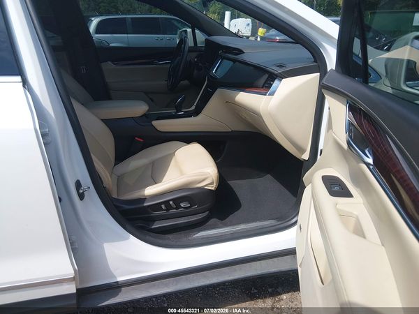 2017 CADILLAC XT5 PREMIUM LUXURY