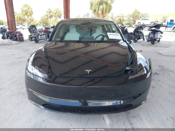 2025 TESLA MODEL 3