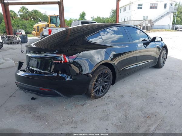 2025 TESLA MODEL 3