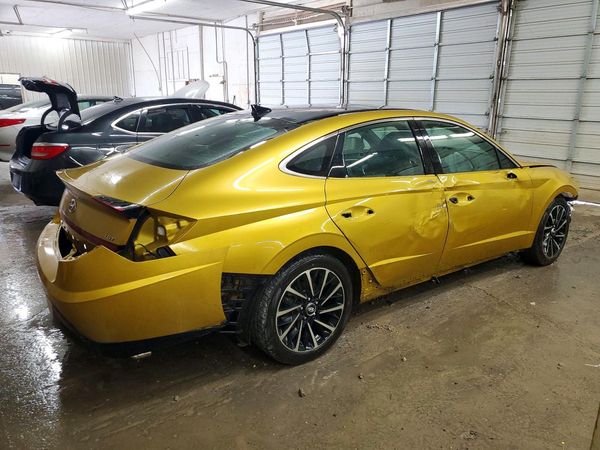 2020 HYUNDAI SONATA