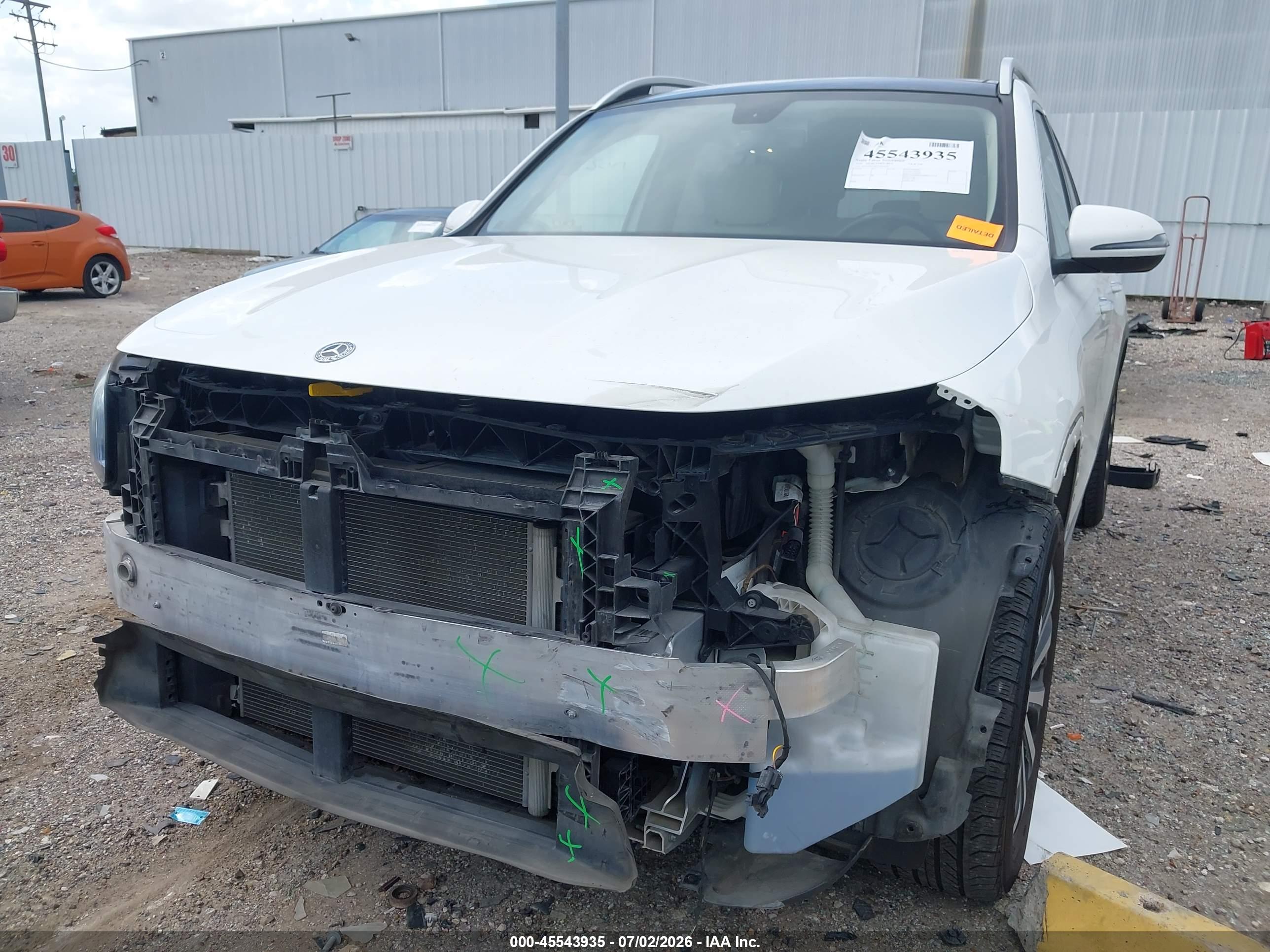2020 MERCEDES-BENZ GLB 250 GLB250