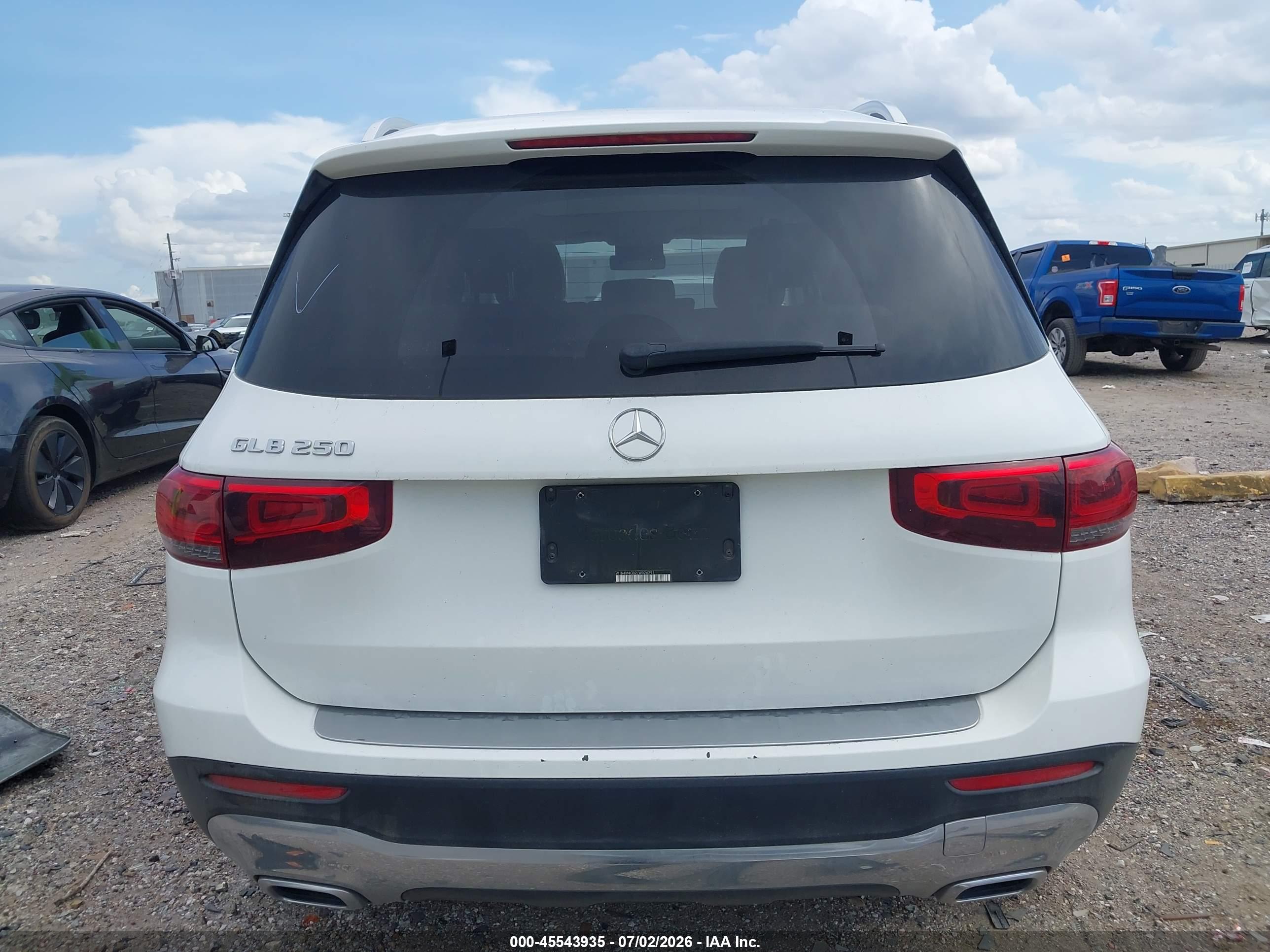 2020 MERCEDES-BENZ GLB 250 GLB250