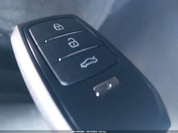 2016 TOYOTA HIGHLANDER XLE V6