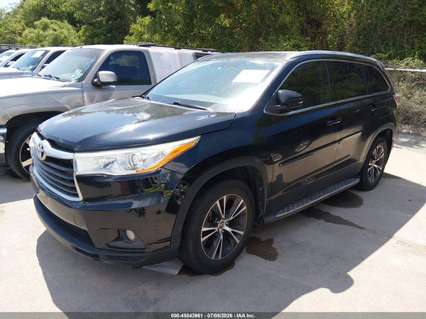 2016 TOYOTA HIGHLANDER XLE V6