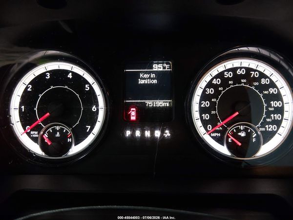 2019 RAM 1500 CLASSIC TRADESMAN  4X2 8' BOX