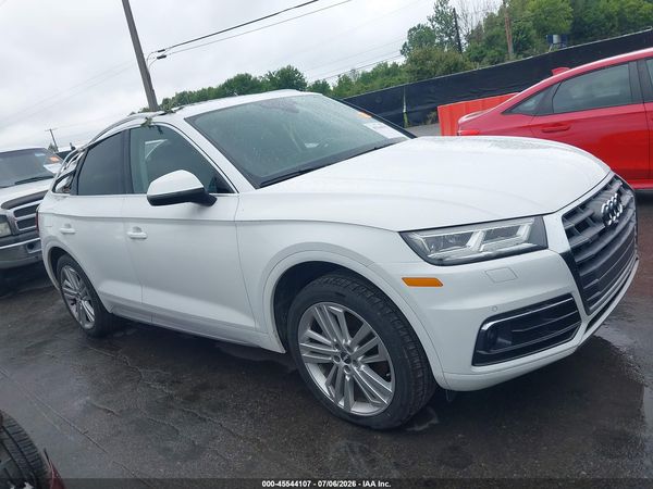 2018 AUDI Q5 quattro Prestige