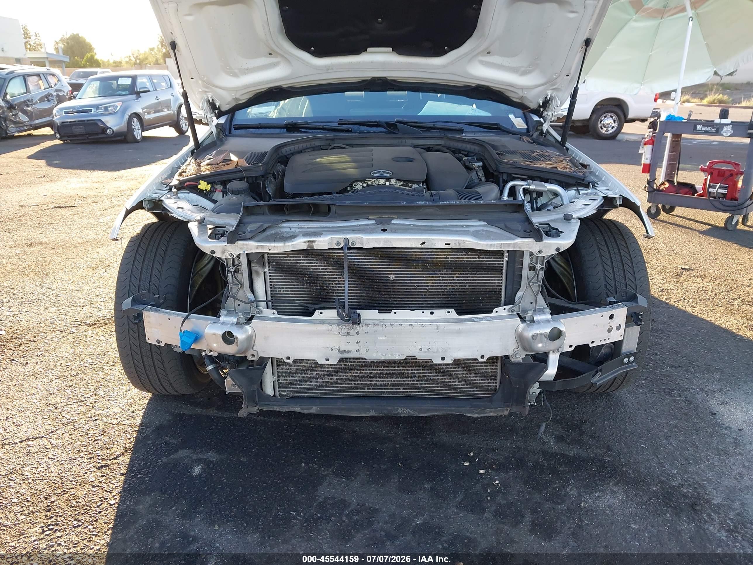 2020 MERCEDES-BENZ C 300 C300