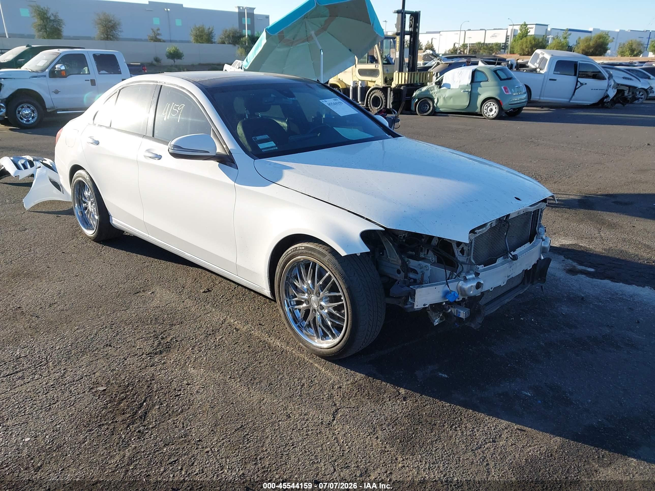 2020 MERCEDES-BENZ C 300 C300