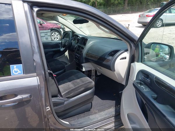 2016 DODGE GRAND CARAVAN SE — I5