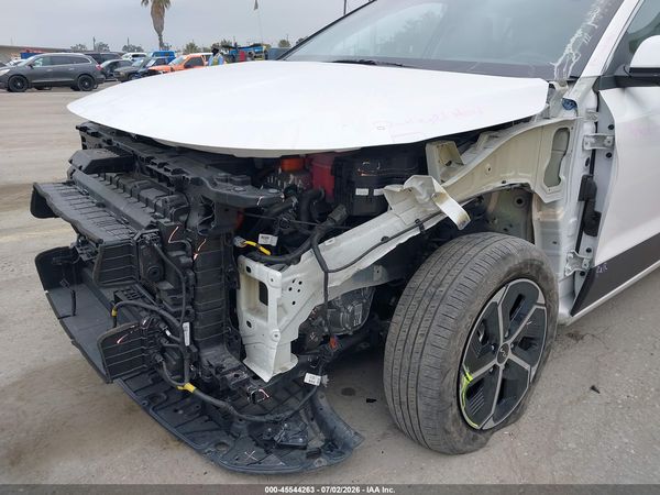 2024 KIA NIRO EX