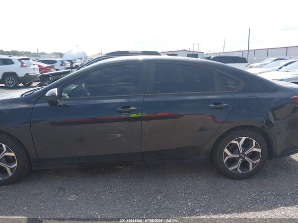 2021 KIA FORTE LXS