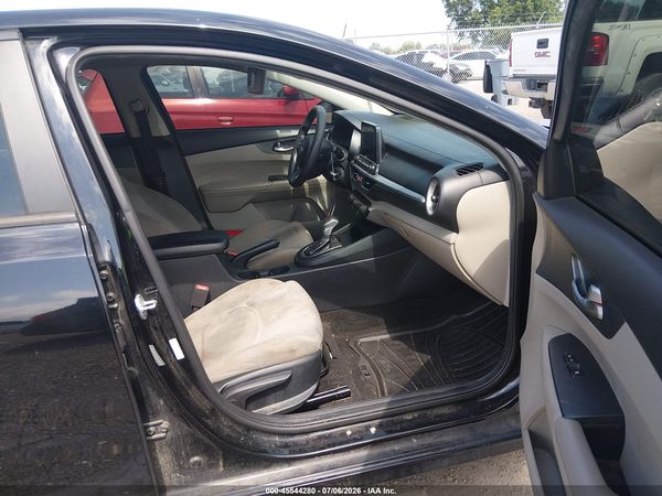 2021 KIA FORTE LXS