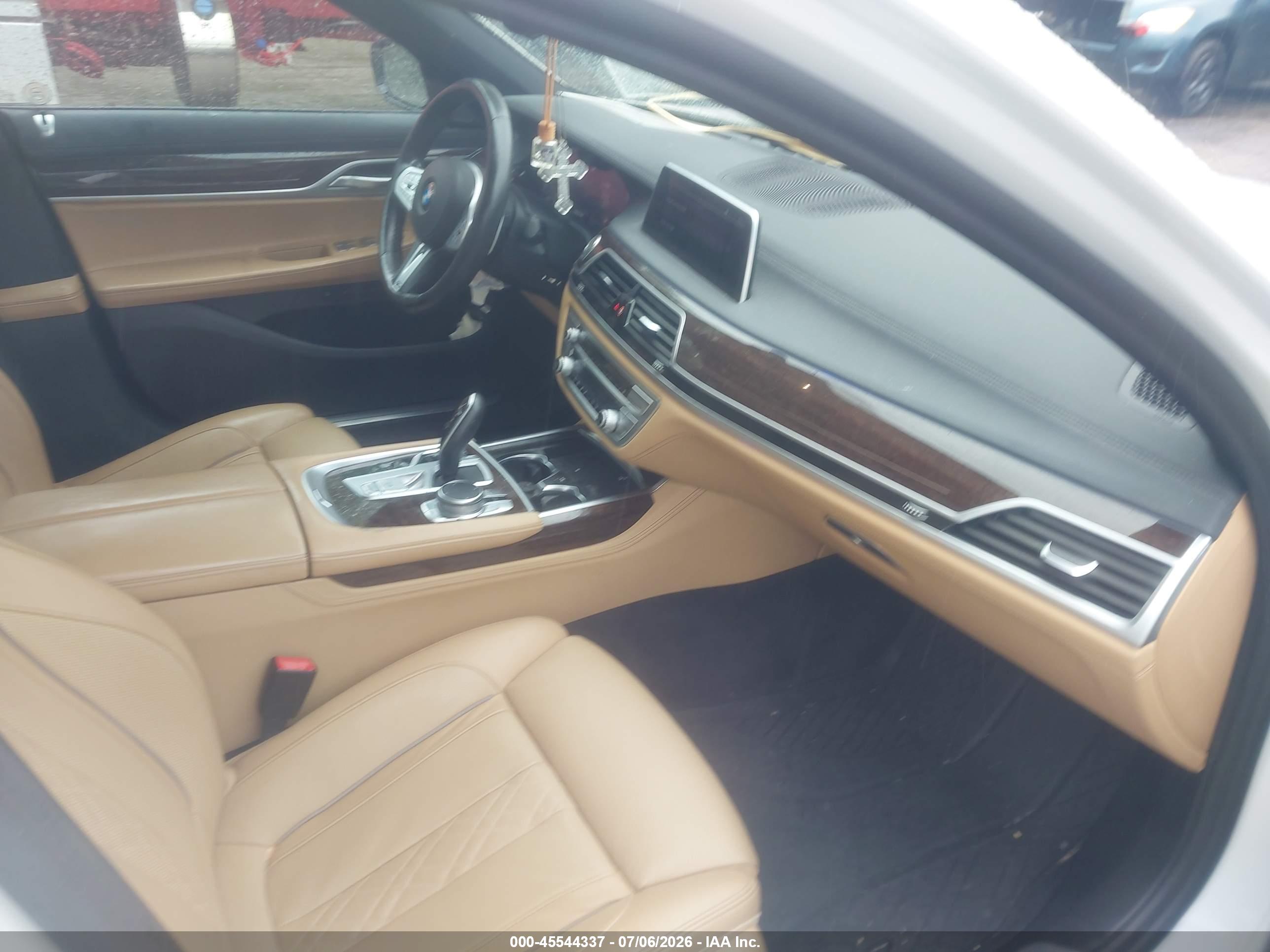 2021 BMW 740I XDRIVE