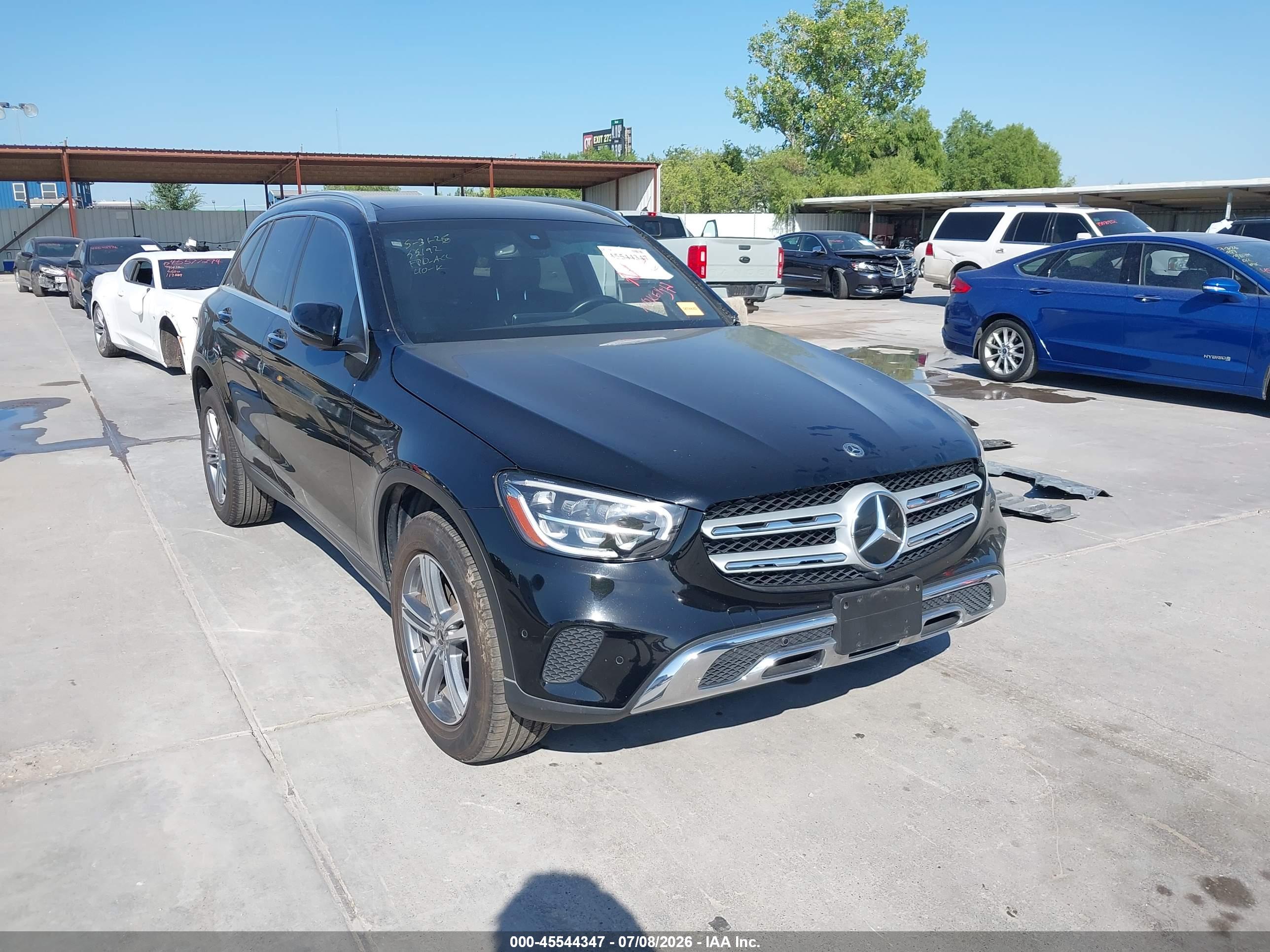 2021 MERCEDES-BENZ GLC 300 SUV