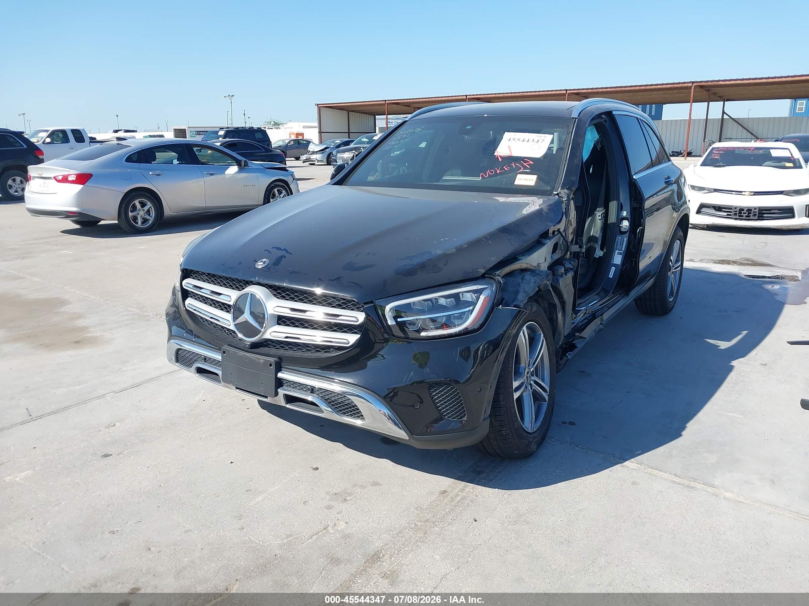2021 MERCEDES-BENZ GLC 300 SUV