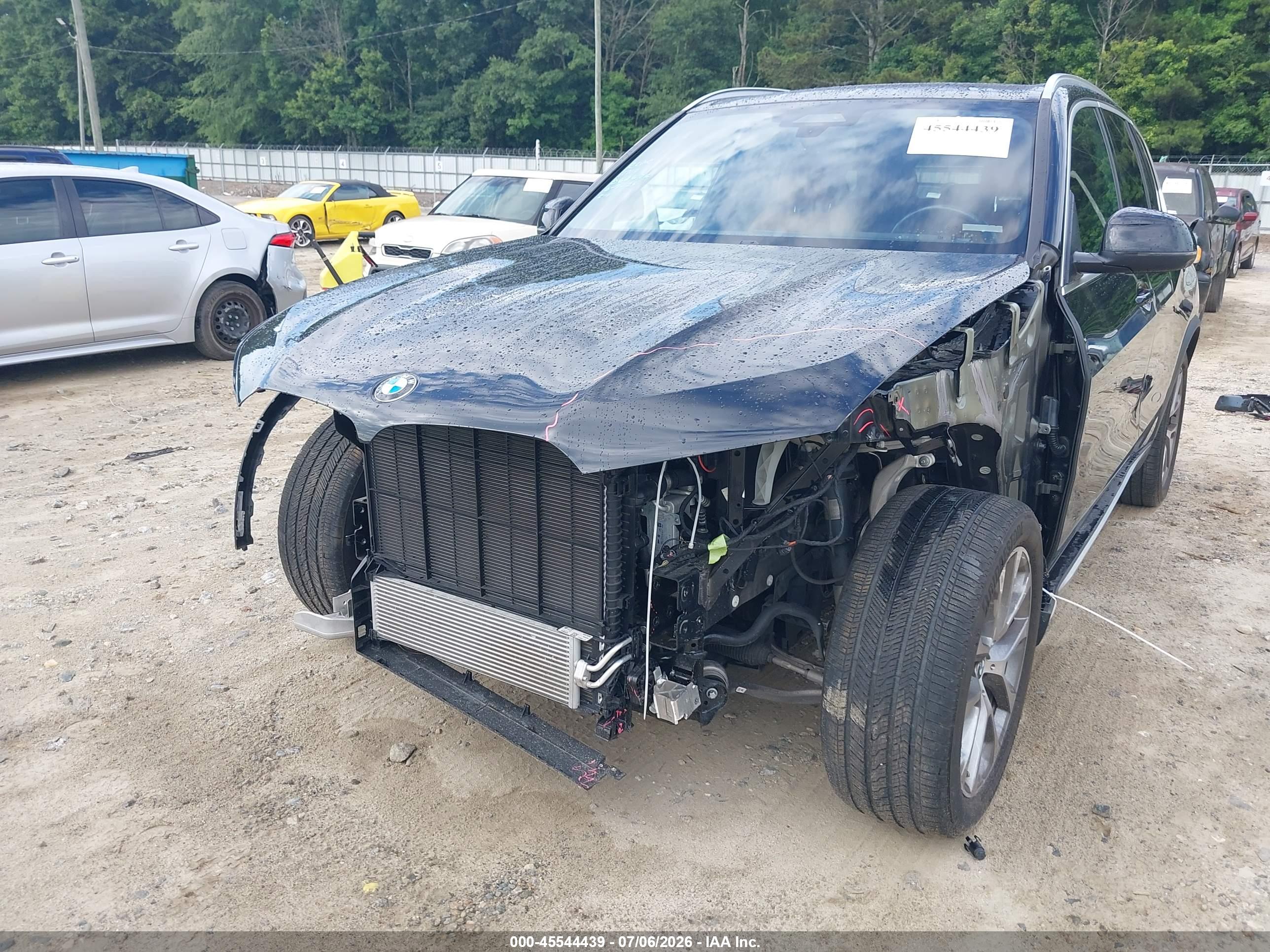 2024 BMW X5 XDRIVE40I