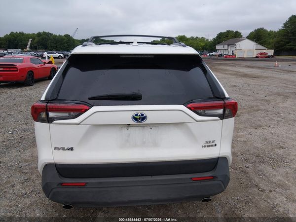 2023 TOYOTA RAV4 HYBRID XLE